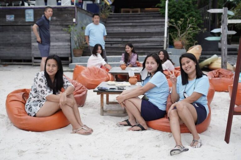 บริการรถเช่าพร้อมคนขับตรัง