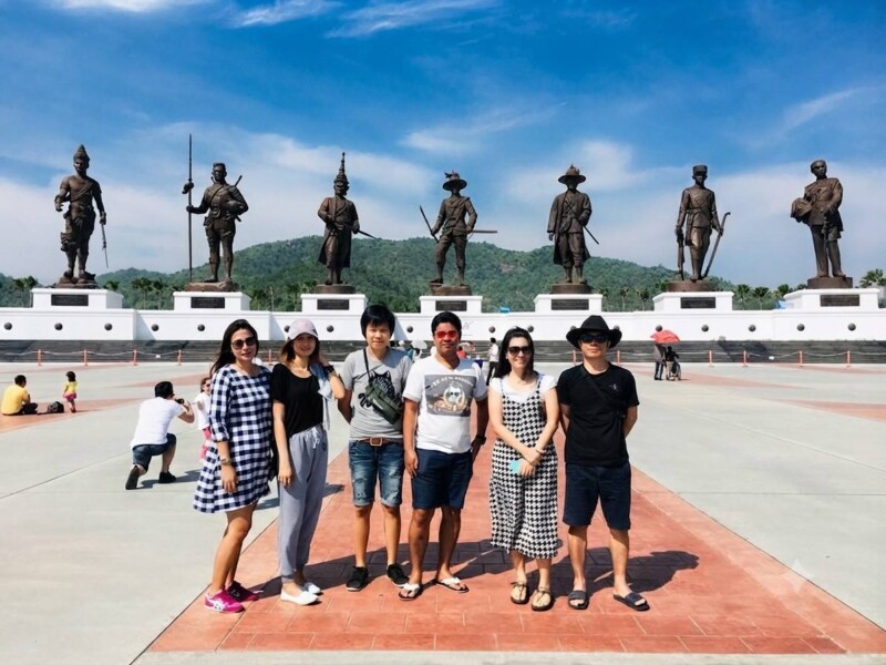 บริการรถเช่าพร้อมคนขับนราธิวาส